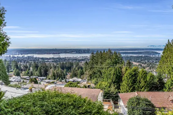 4534 Prospect Road, North Vancouver