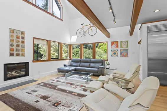 5410 Keith Road, West Vancouver For Sale - image 4