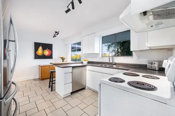1152 West 17th Street, North Vancouver For Sale - image 14