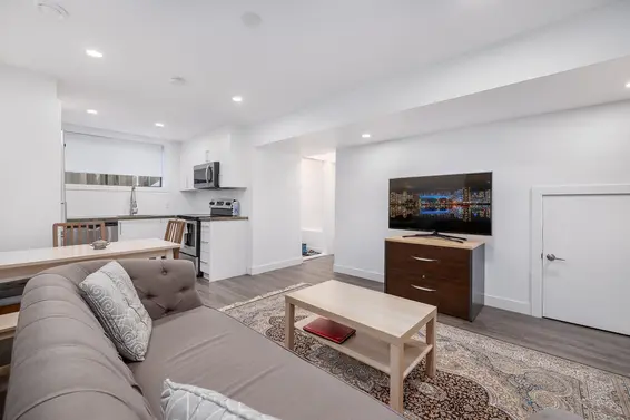 1152 West 17th Street, North Vancouver For Sale - image 31