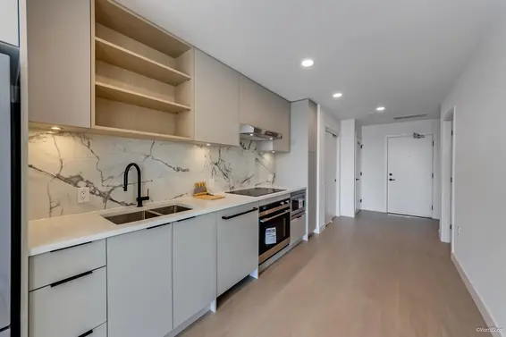455 422 East 3rd Street, North Vancouver For Sale - image 16