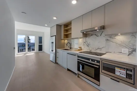 455 422 East 3rd Street, North Vancouver For Sale - image 18