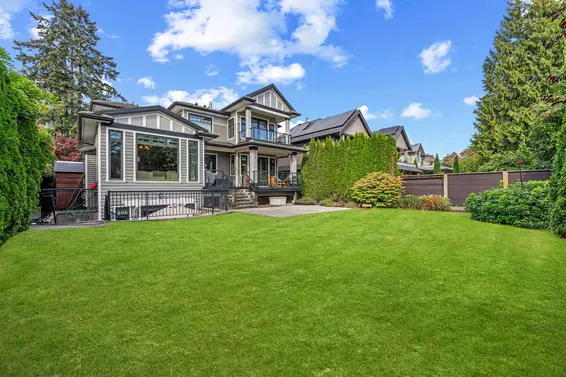 2360 Jefferson Avenue, West Vancouver For Sale - image 2