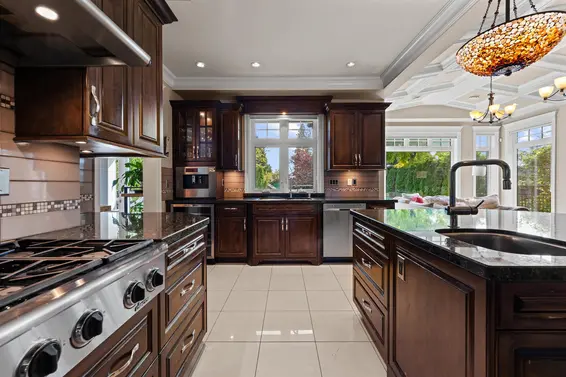 2360 Jefferson Avenue, West Vancouver For Sale - image 9