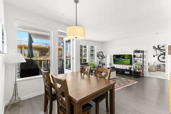 208 277 West 1st Street, North Vancouver For Sale - image 10