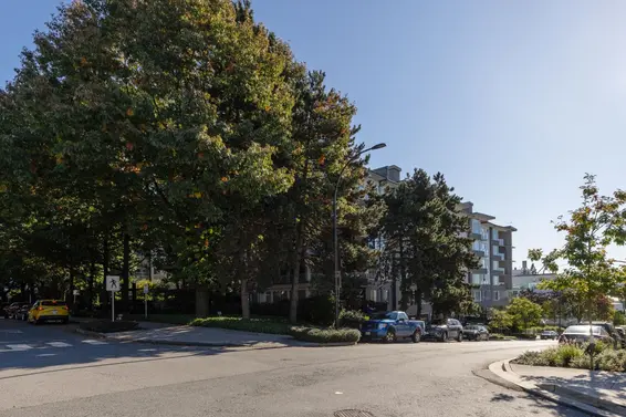 208 277 West 1st Street, North Vancouver For Sale - image 27