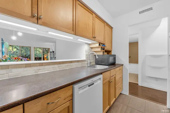 1854 Purcell Way, North Vancouver For Sale - image 15