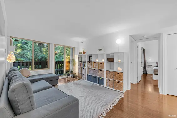 1854 Purcell Way, North Vancouver For Sale - image 2