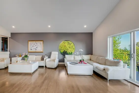 1135 Groveland Court, West Vancouver For Sale - image 16