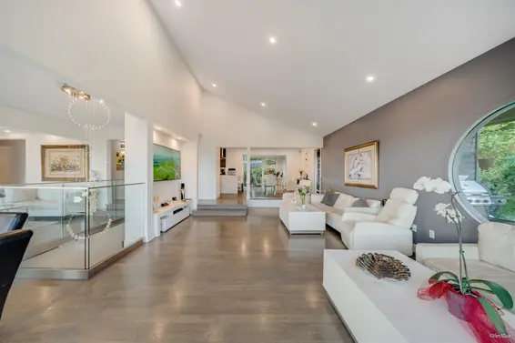 1135 Groveland Court, West Vancouver For Sale - image 17