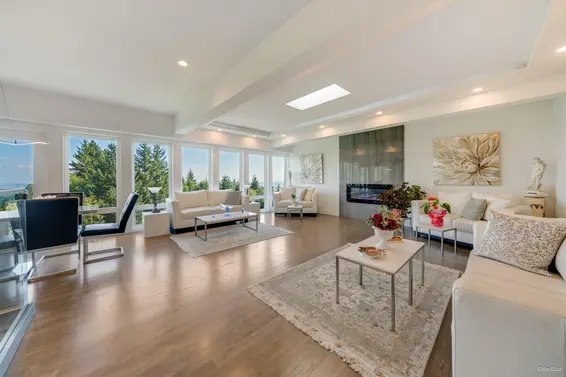 1135 Groveland Court, West Vancouver For Sale - image 2