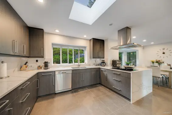 1135 Groveland Court, West Vancouver For Sale - image 23