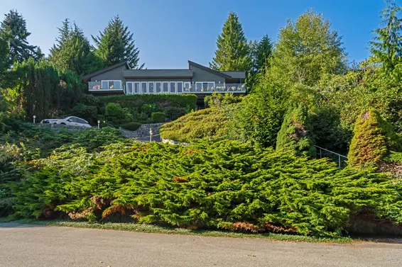1135 Groveland Court, West Vancouver For Sale - image 39