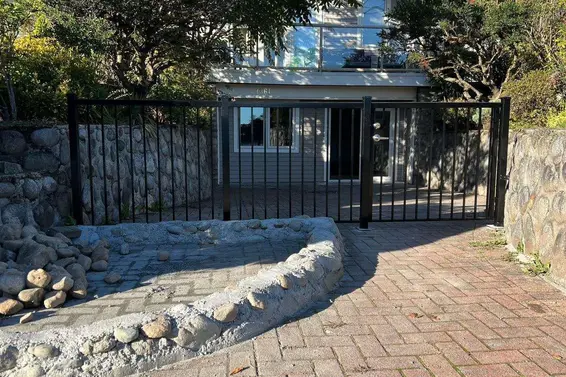 1361 Inglewood Avenue, West Vancouver For Sale - image 3