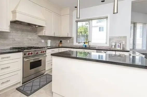 1361 Inglewood Avenue, West Vancouver For Sale - image 5