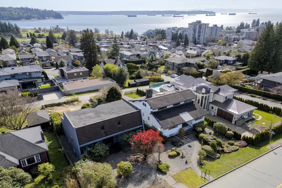 1170 Fulton Avenue, West Vancouver For Sale - image 33