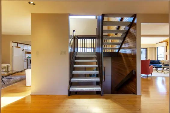 1170 Fulton Avenue, West Vancouver For Sale - image 4