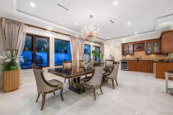 1413 Sandhurst Place, West Vancouver For Sale - image 12