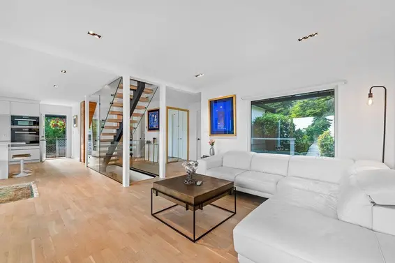 2758 Nelson Avenue, West Vancouver For Sale - image 4