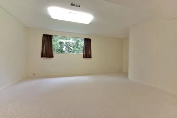 1025 Clements Avenue, North Vancouver For Sale - image 14