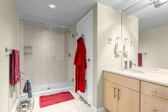 104 3750 Edgemont Boulevard, North Vancouver For Sale - image 31