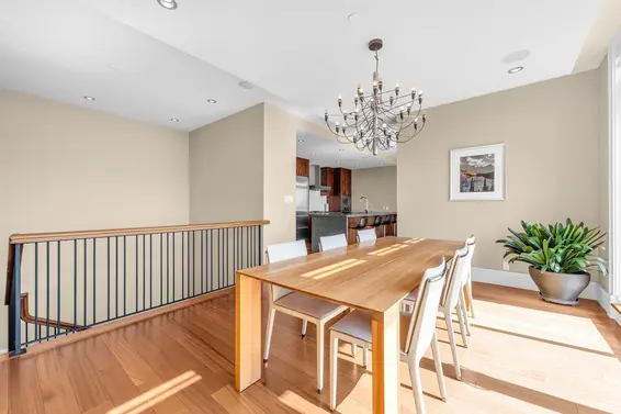 102 2575 Garden Court, West Vancouver For Sale - image 14