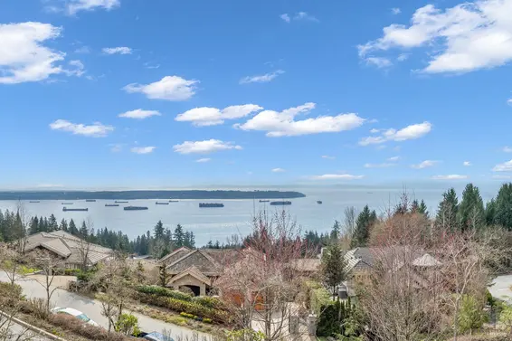 102 2575 Garden Court, West Vancouver For Sale - image 2