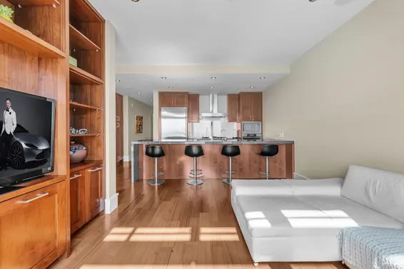 102 2575 Garden Court, West Vancouver For Sale - image 21
