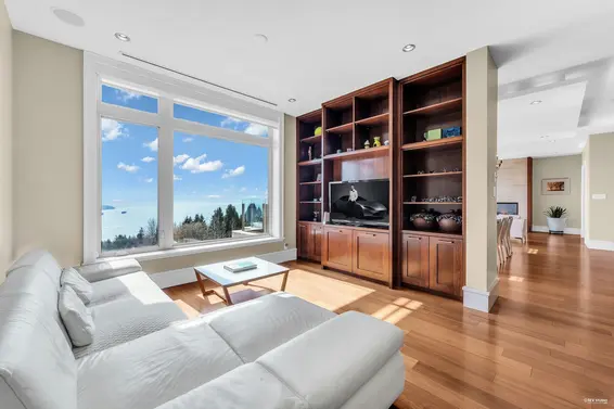 102 2575 Garden Court, West Vancouver For Sale - image 23