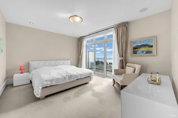 102 2575 Garden Court, West Vancouver For Sale - image 30