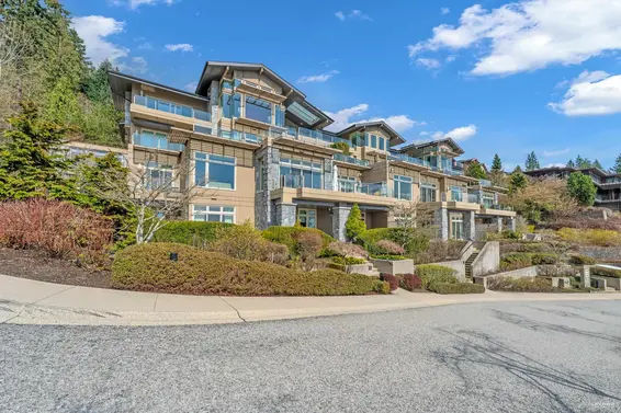 102 2575 Garden Court, West Vancouver For Sale - image 40