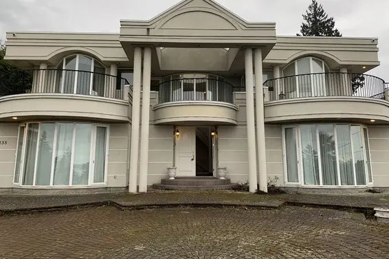 1235 Ottaburn Road, West Vancouver