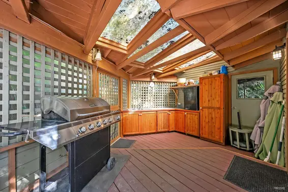 3915 Bayridge Place, West Vancouver For Sale - image 32