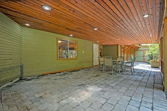 3915 Bayridge Place, West Vancouver For Sale - image 35