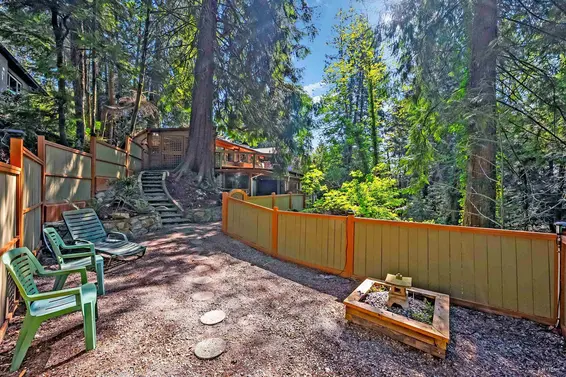 3915 Bayridge Place, West Vancouver For Sale - image 36