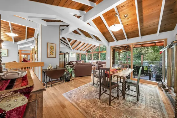 3915 Bayridge Place, West Vancouver For Sale - image 6