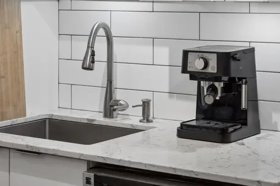 101 175 East 5th Street, North Vancouver For Sale - image 6