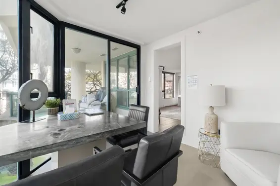 3D 328 Taylor Way, West Vancouver For Sale - image 3