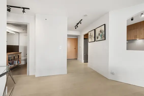 3D 328 Taylor Way, West Vancouver For Sale - image 6