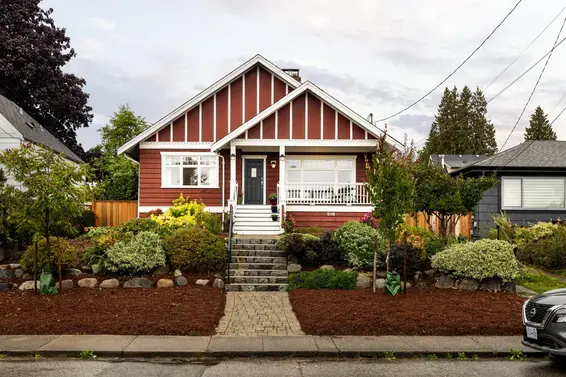 518 East 7th Street, North Vancouver For Sale - image 2