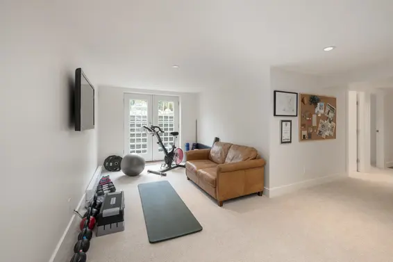 518 East 7th Street, North Vancouver For Sale - image 30