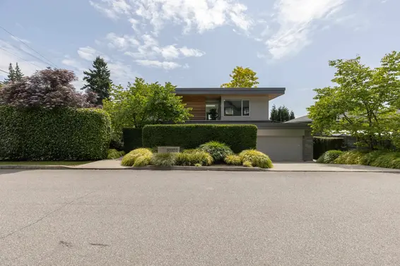 903 Leovista Avenue, North Vancouver