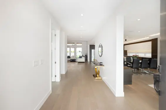1052 Calverhall Street, North Vancouver For Sale - image 5
