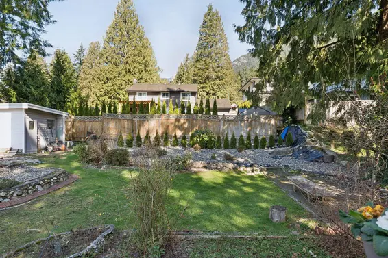 922 Canyon Boulevard, North Vancouver For Sale - image 11