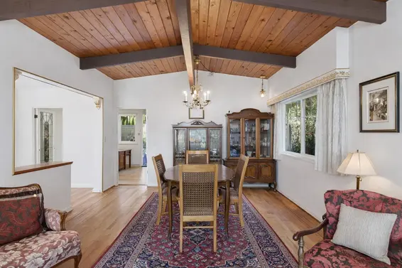 922 Canyon Boulevard, North Vancouver For Sale - image 7