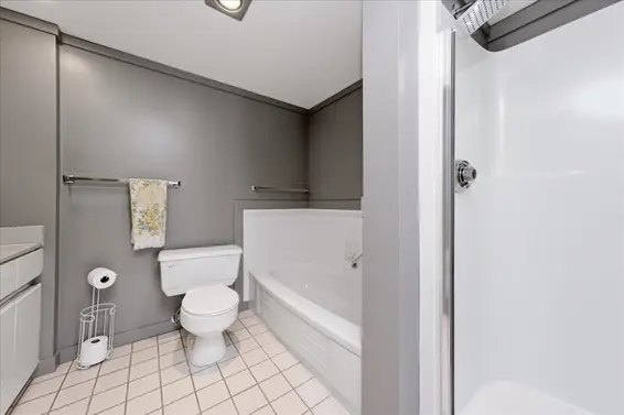 102 123 East Keith Road, North Vancouver For Sale - image 28