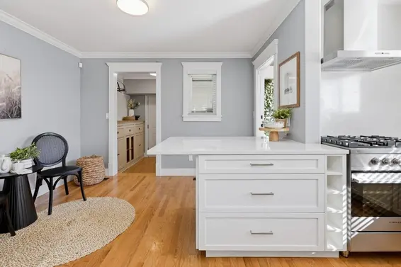 280 East 5th Street, North Vancouver For Sale - image 10