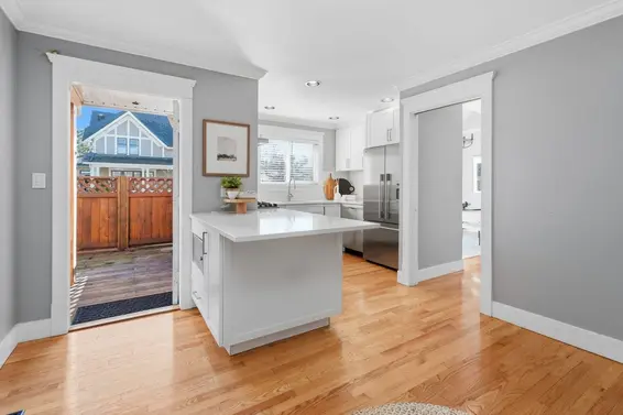 280 East 5th Street, North Vancouver For Sale - image 12