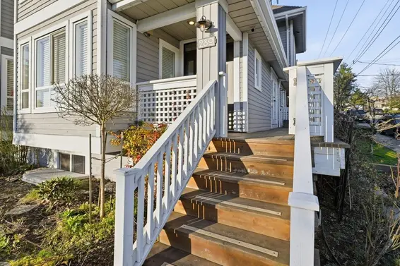 280 East 5th Street, North Vancouver For Sale - image 30