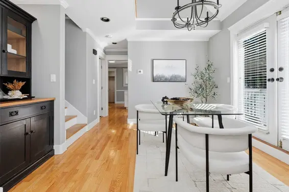 280 East 5th Street, North Vancouver For Sale - image 7